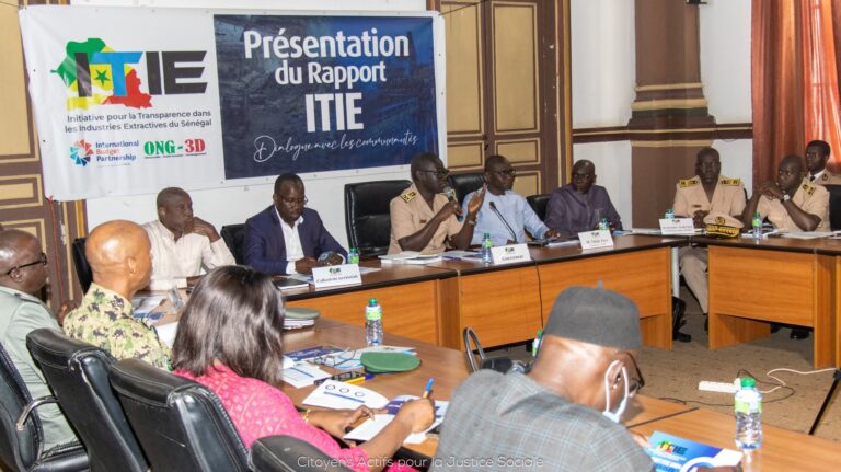 Saint-Louis : CAJUST engagée pour une gouvernance transparente des ressources extractives.
